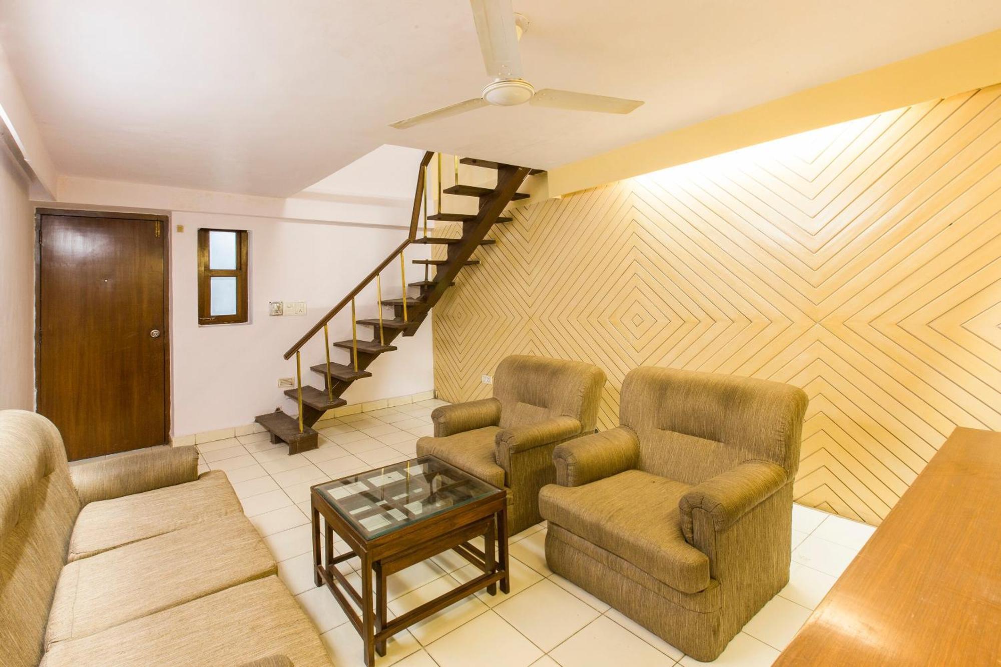 Hotel O Hotel Landmark Inn Делі Екстер'єр фото