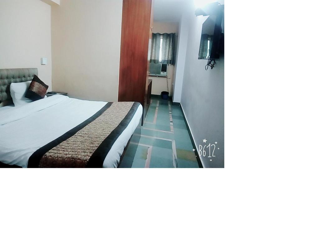 Hotel O Hotel Landmark Inn Делі Екстер'єр фото