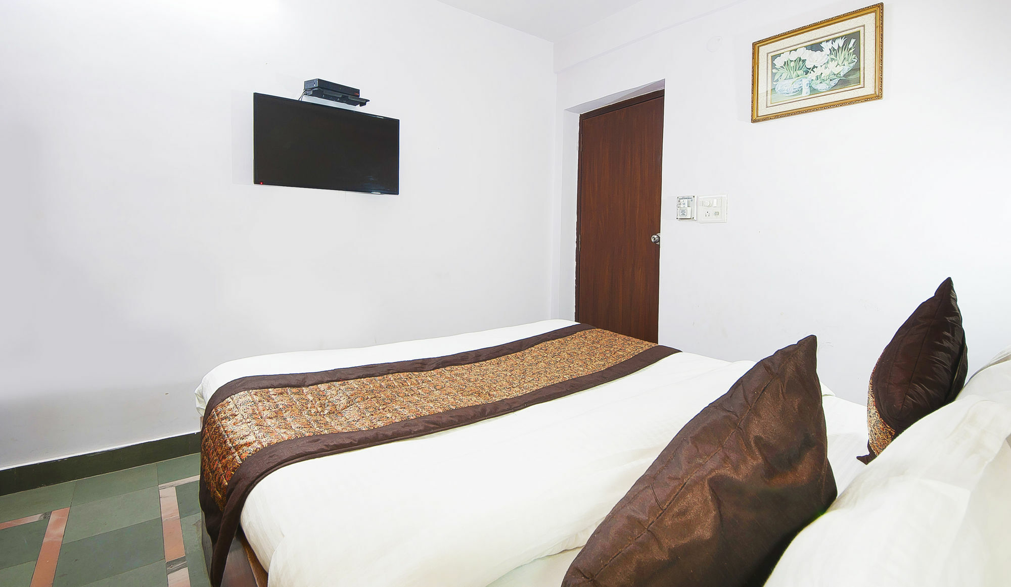 Hotel O Hotel Landmark Inn Делі Екстер'єр фото